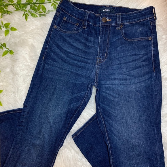 Jeans - Picture 2 of 2